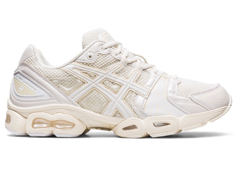 Men\'s Asics Jessica Gonsalves Gel-nimbus 9 Sneakers Cream/White Canada | CA8218-469