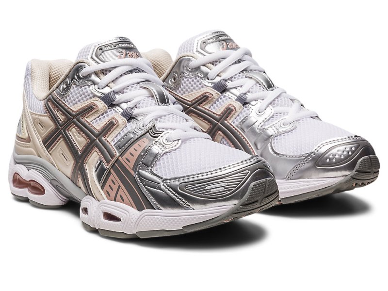 Women's Asics Gel-nimbus 9 Sneakers White/Oatmeal Canada | CA0529-469