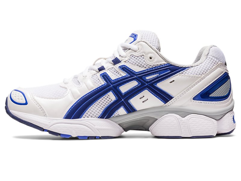 Women's Asics Gel-nimbus 9 Sneakers White/Indigo Blue Canada | CA2198-379