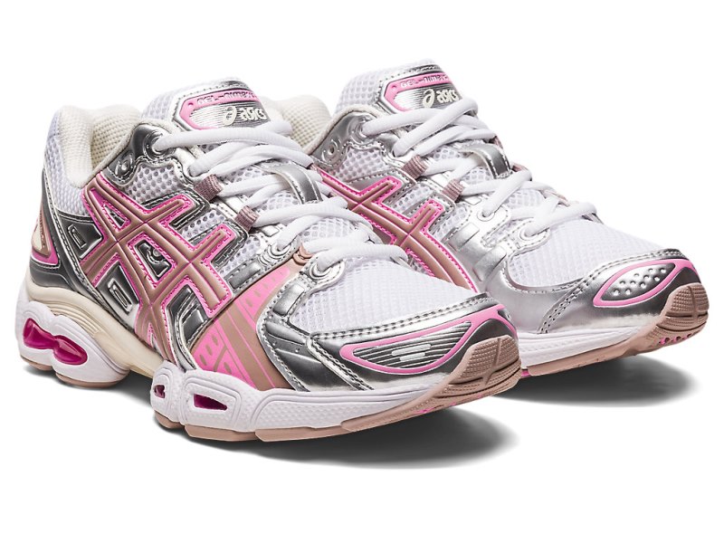 Women's Asics Gel-nimbus 9 Sneakers White/Pure Silver Canada | CA8373-380