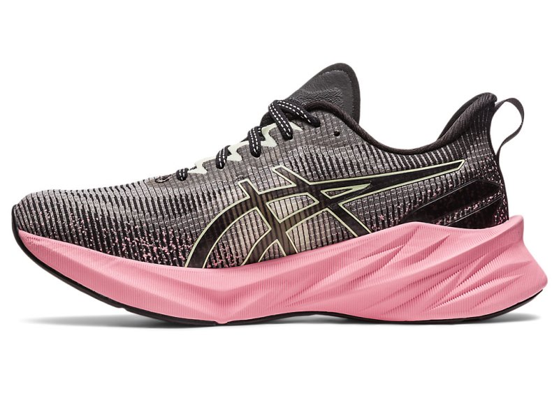 Women's Asics Novablast 3 LE Running Shoes Black/Pink Rave Canada | CA3996-671